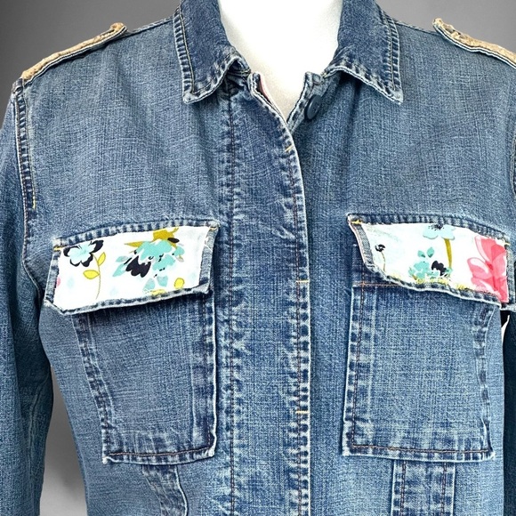 Lucky Brand Jean Jacket. - Picture 6 of 9